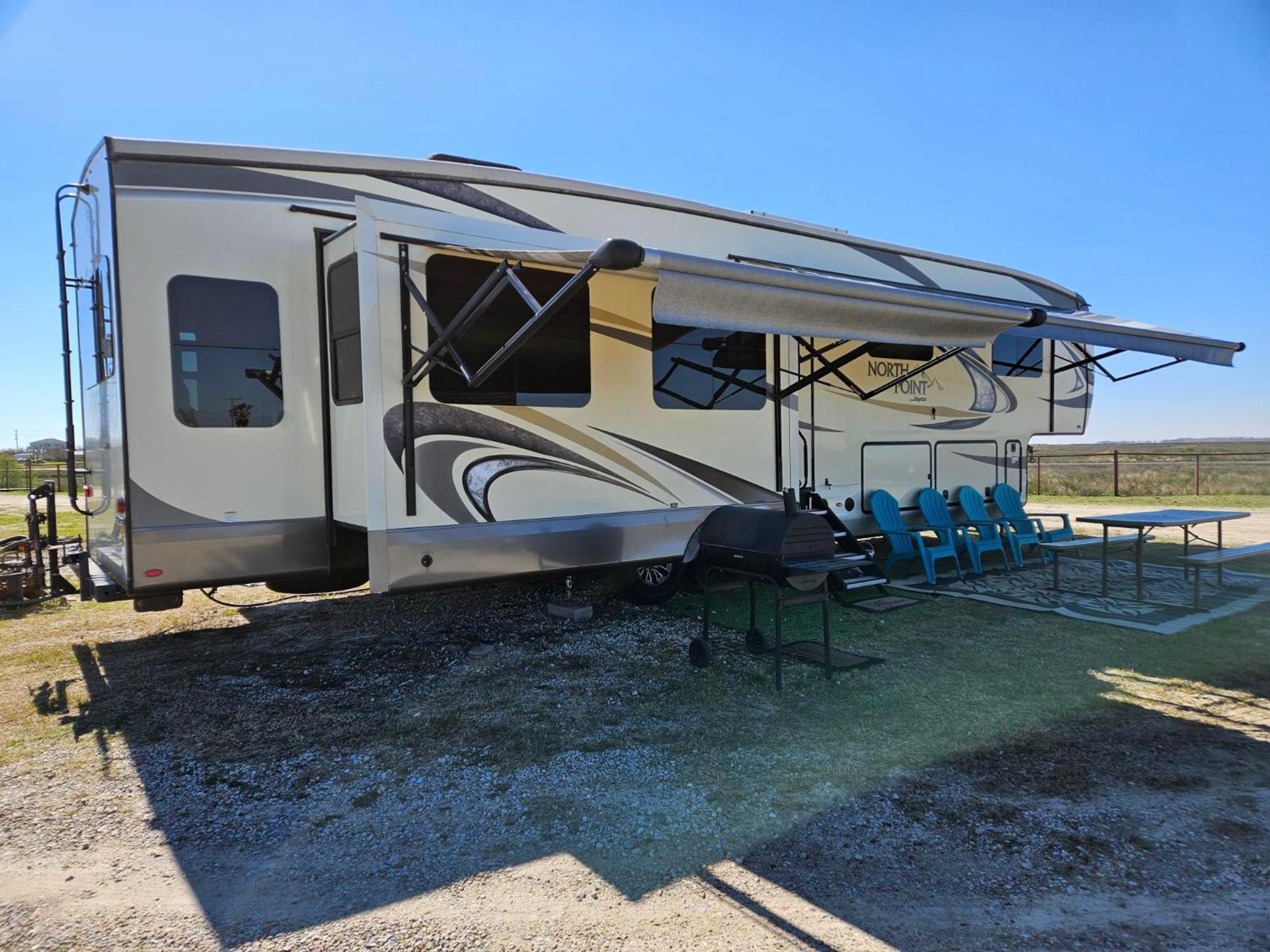 Hailey'S Beach-N-Bay Rv Resort Gilchrist المظهر الخارجي الصورة