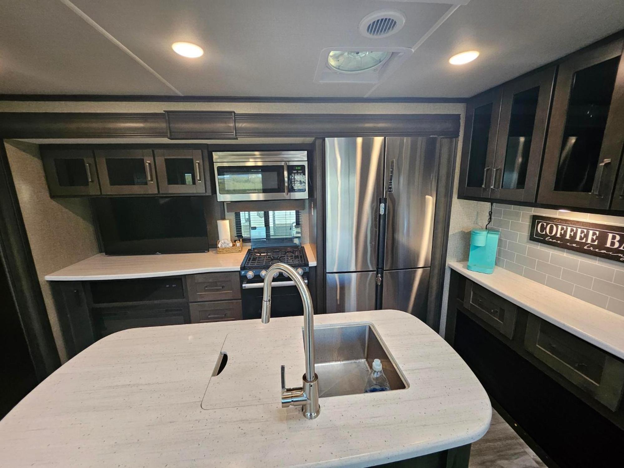 Hailey'S Beach-N-Bay Rv Resort Gilchrist المظهر الخارجي الصورة