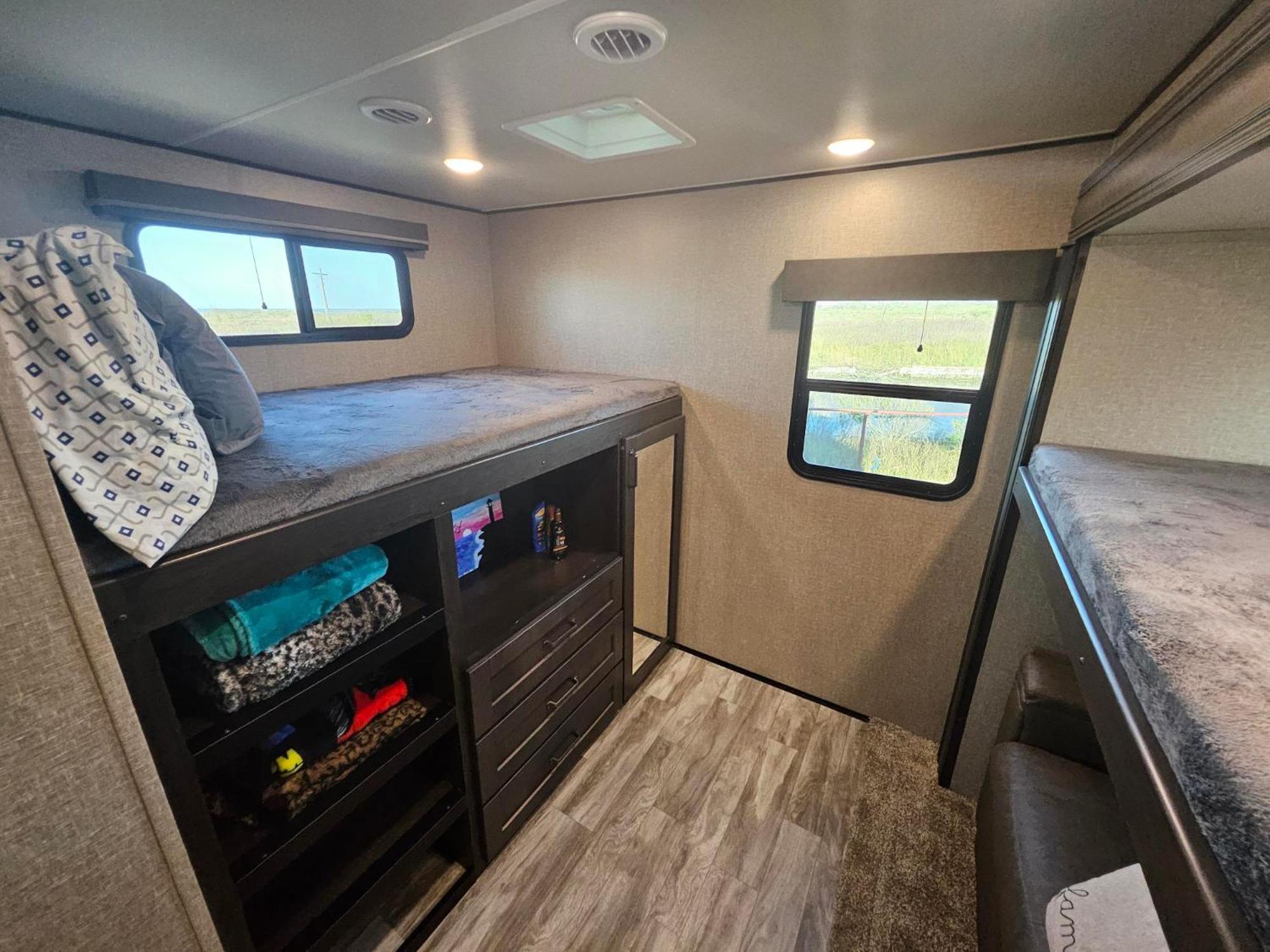 Hailey'S Beach-N-Bay Rv Resort Gilchrist المظهر الخارجي الصورة