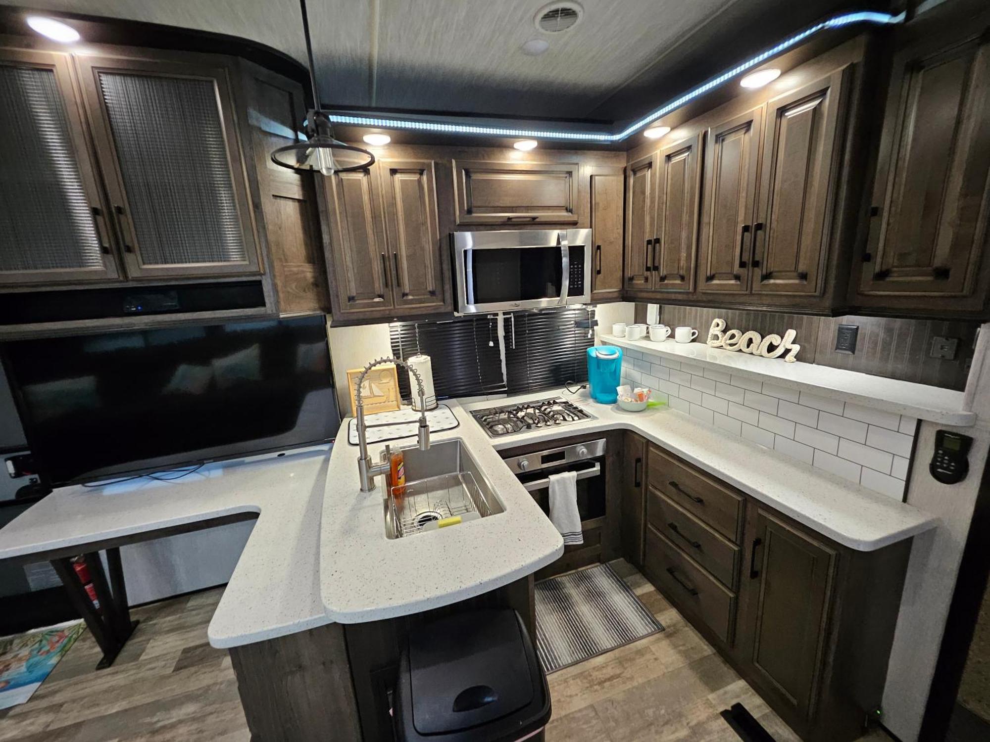 Hailey'S Beach-N-Bay Rv Resort Gilchrist المظهر الخارجي الصورة